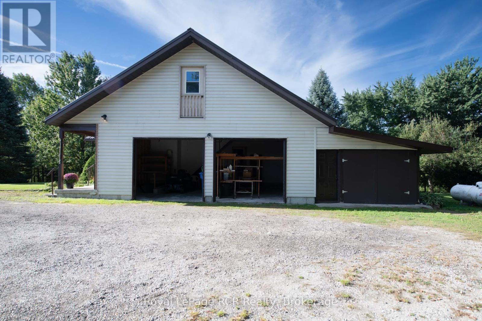 9870 CREEK ROAD - 17