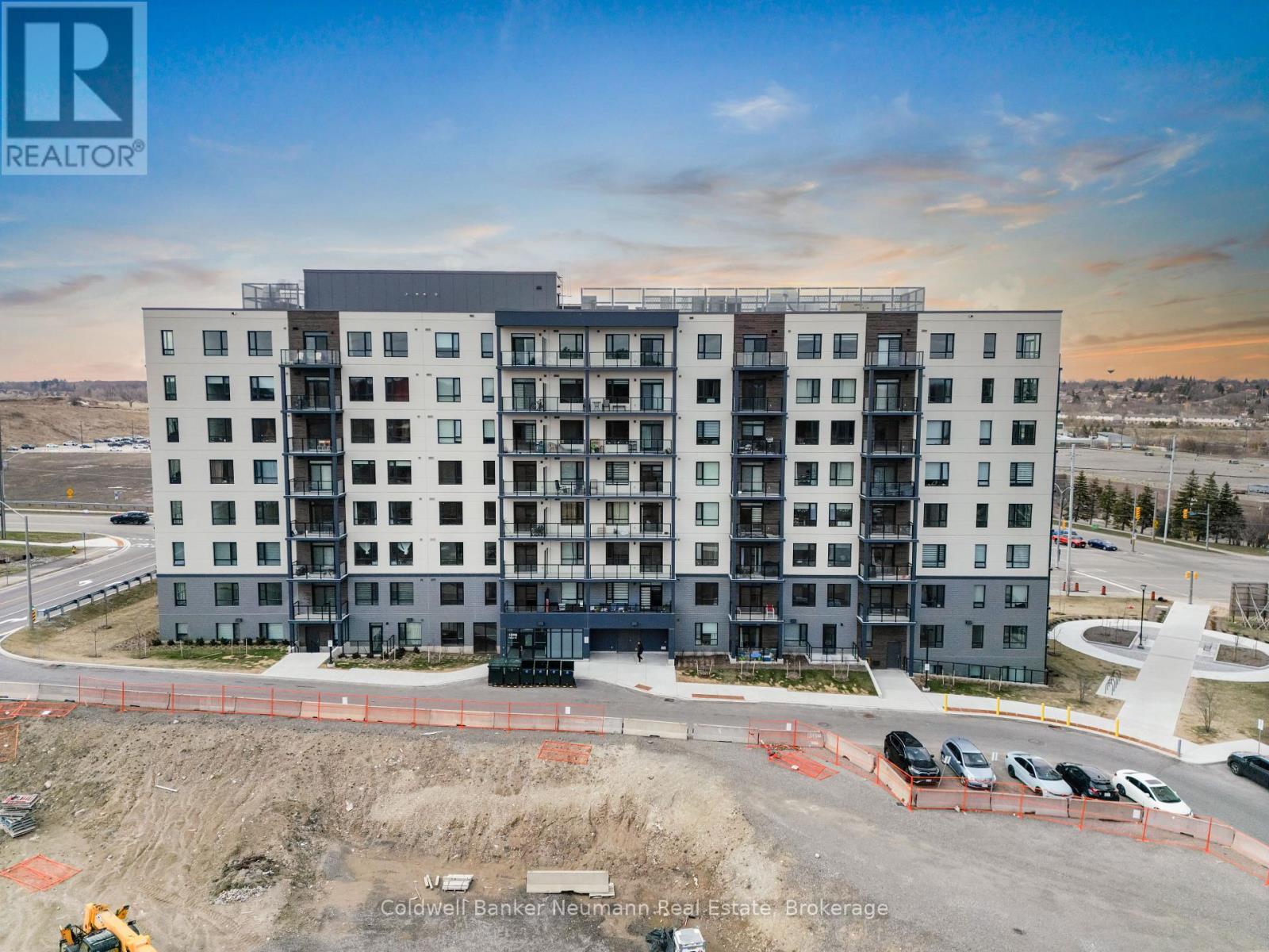 713 - 1098 PAISLEY ROAD, Guelph (Willow West/Sugarbush/West Acres) — photo 1