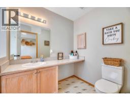 31a Green Meadow Crescent, Strathmore, AB T1P1H4 Photo 28