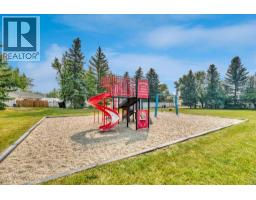 4pc Bathroom - 31a Green Meadow Crescent, Strathmore, AB T1P1H4 Photo 7