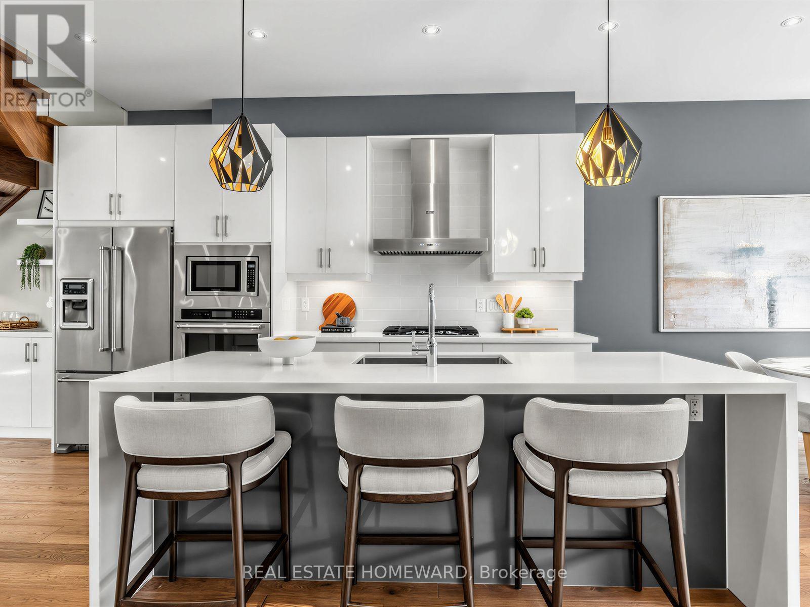 293 RHODES AVENUE - Image 15