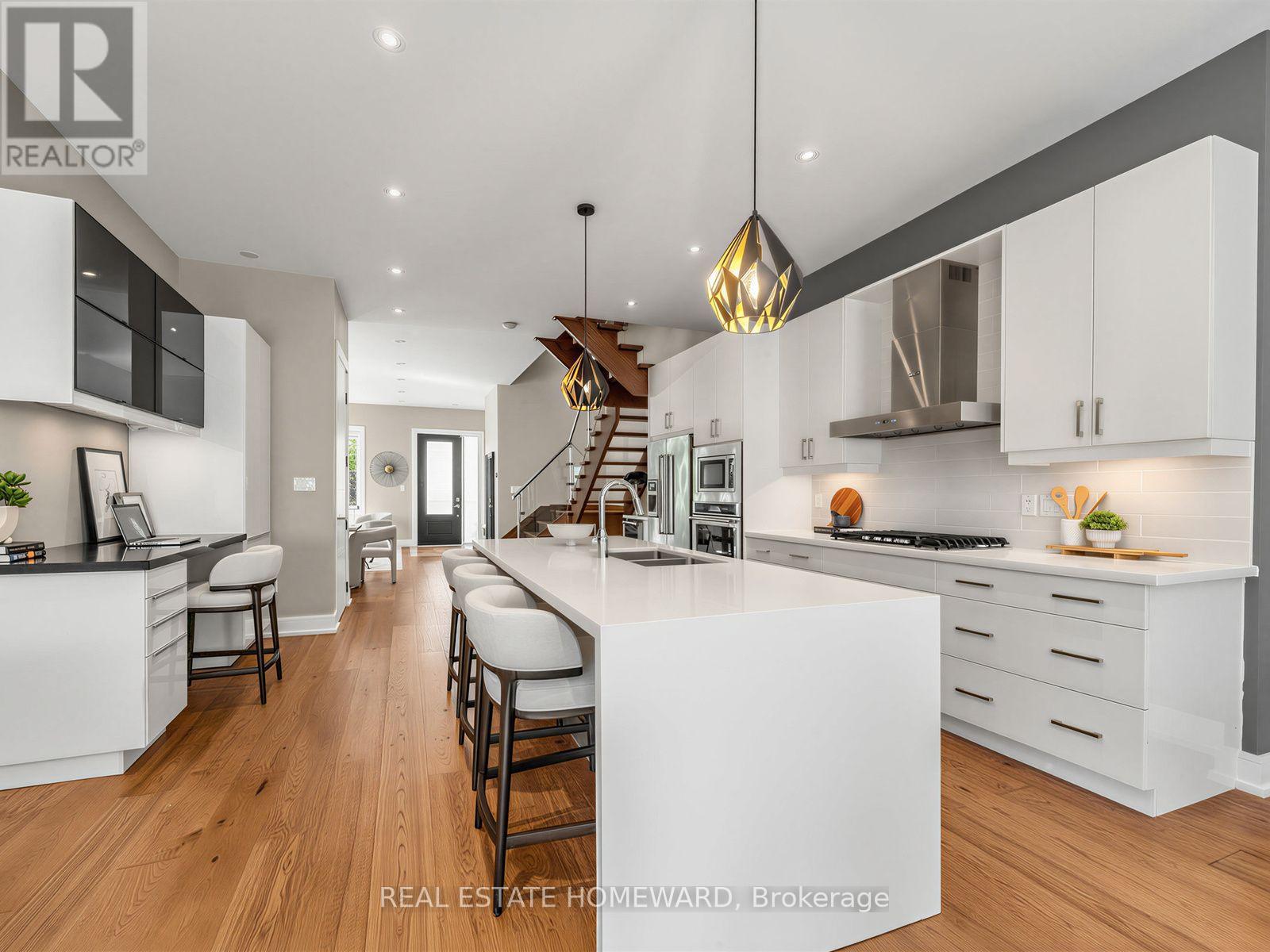 293 RHODES AVENUE - Image 17