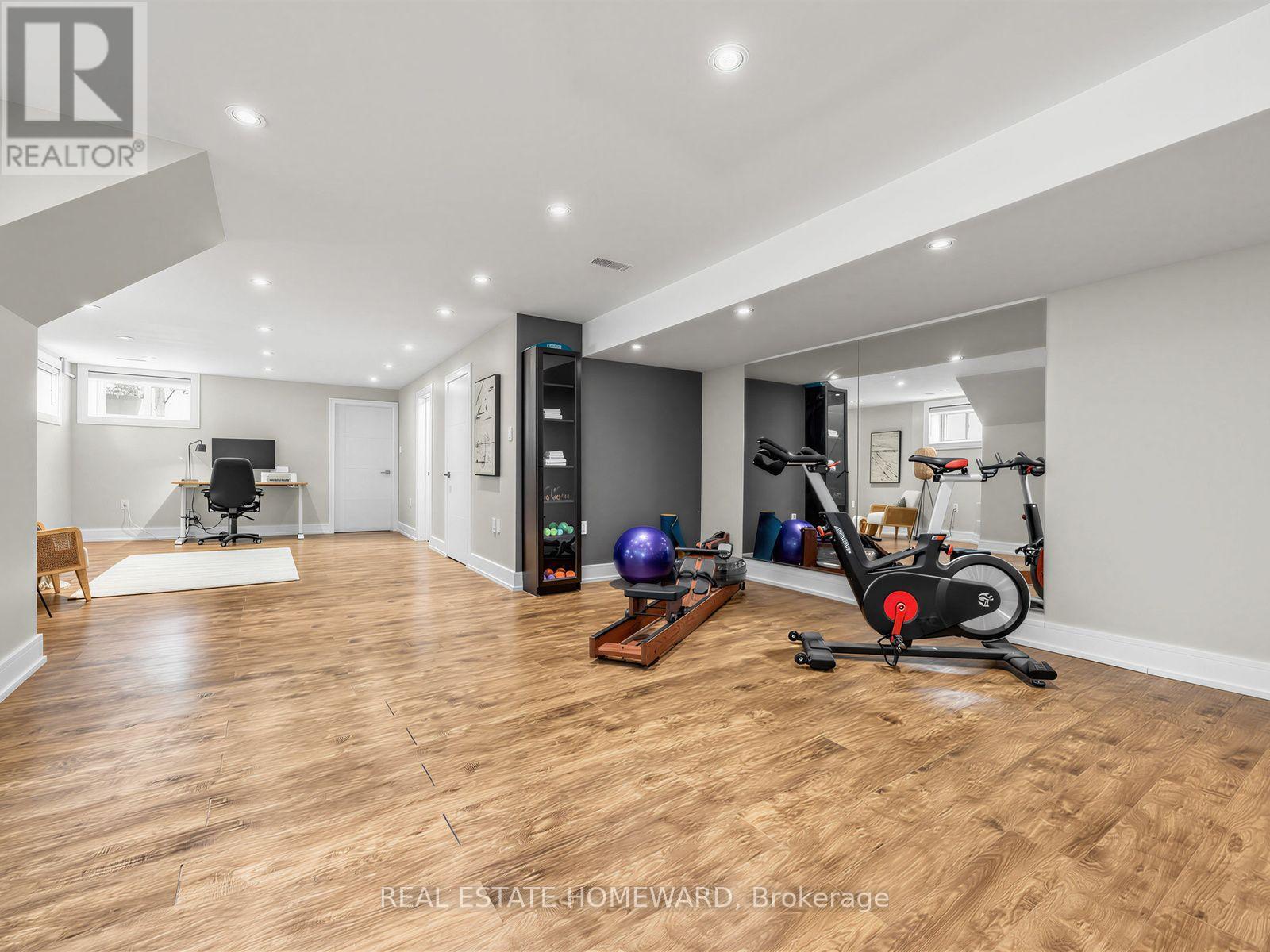293 RHODES AVENUE - Image 38