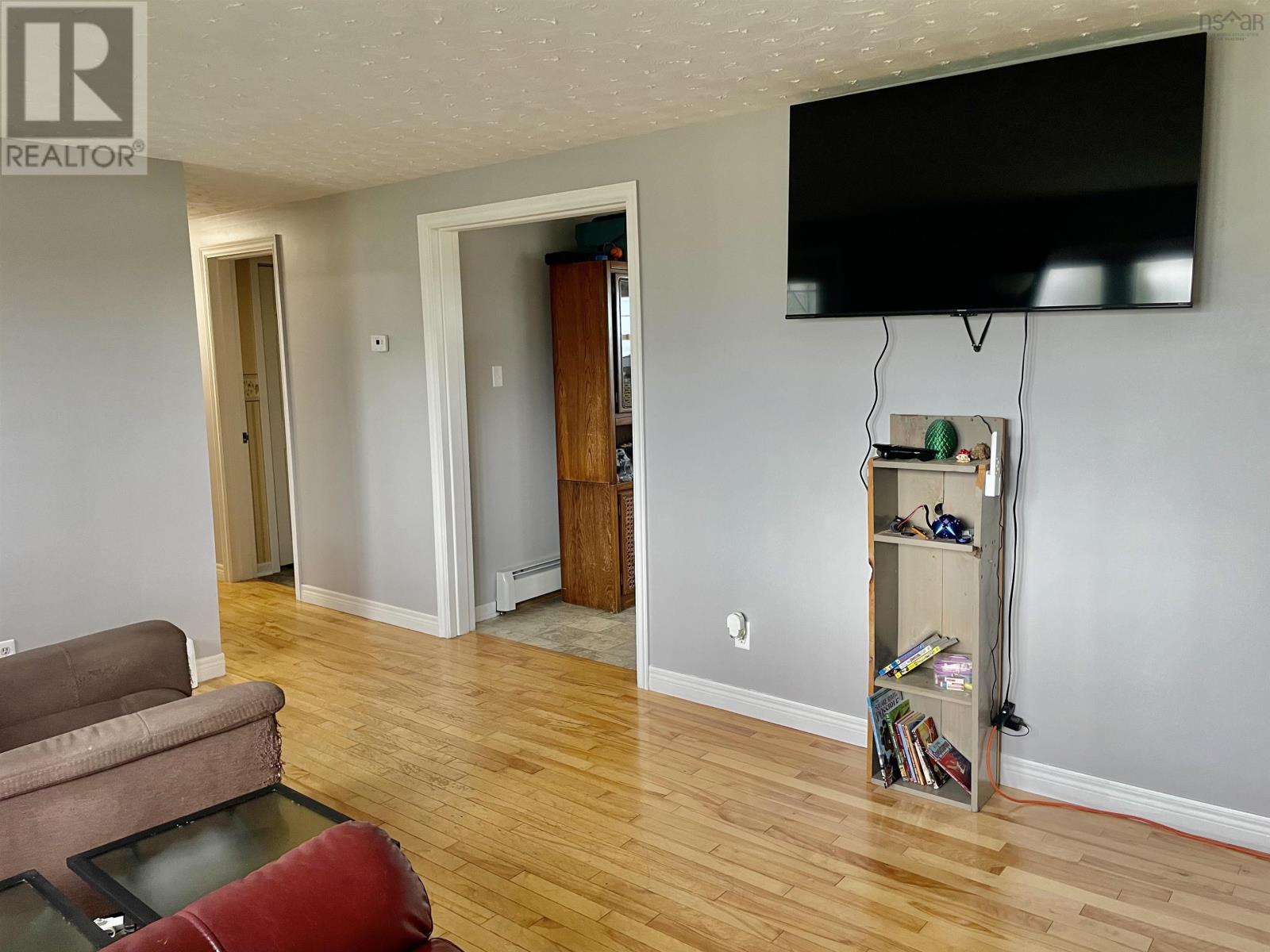 4 Ling Street, Glace Bay — photo 8