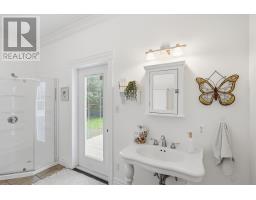 484 Grenfell Heights Extension thumbnail 13