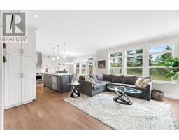 64 Galway Boulevard thumbnail 7