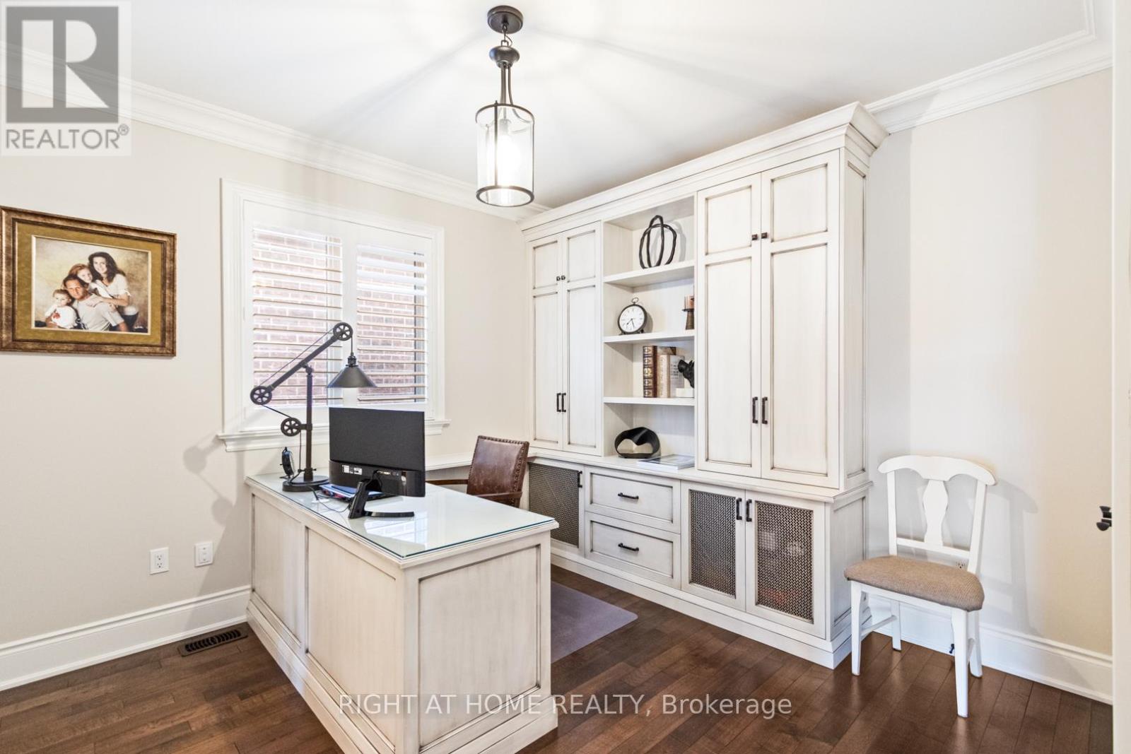 126 VINES PLACE - Image 30
