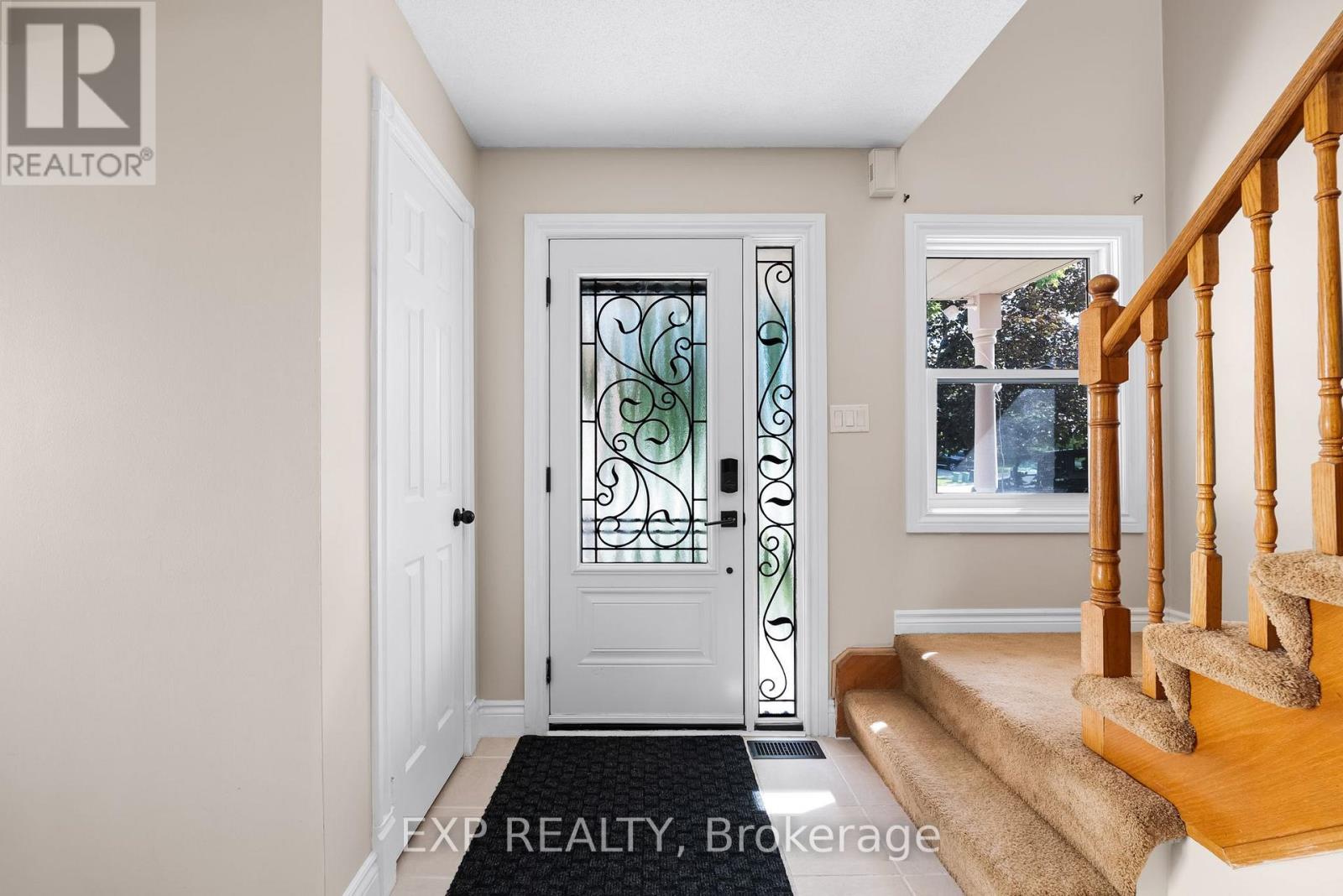 70 NATANYA BOULEVARD, Georgina (Keswick North) — photo 4