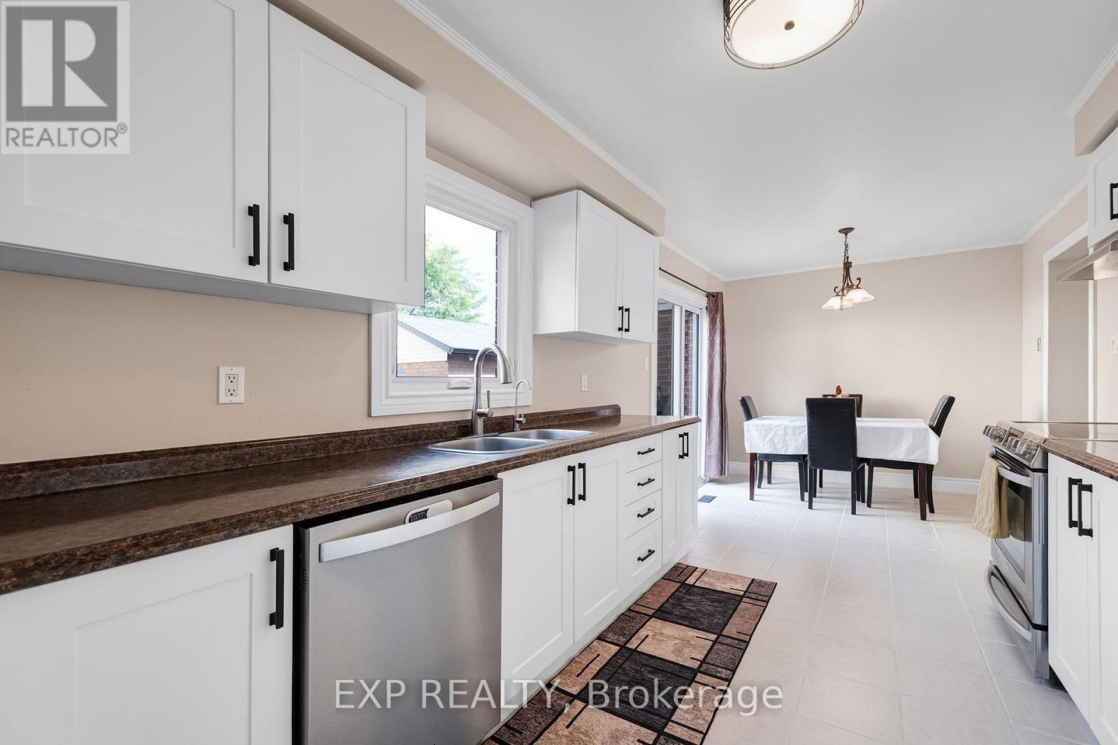 70 NATANYA BOULEVARD, Georgina (Keswick North) — photo 9