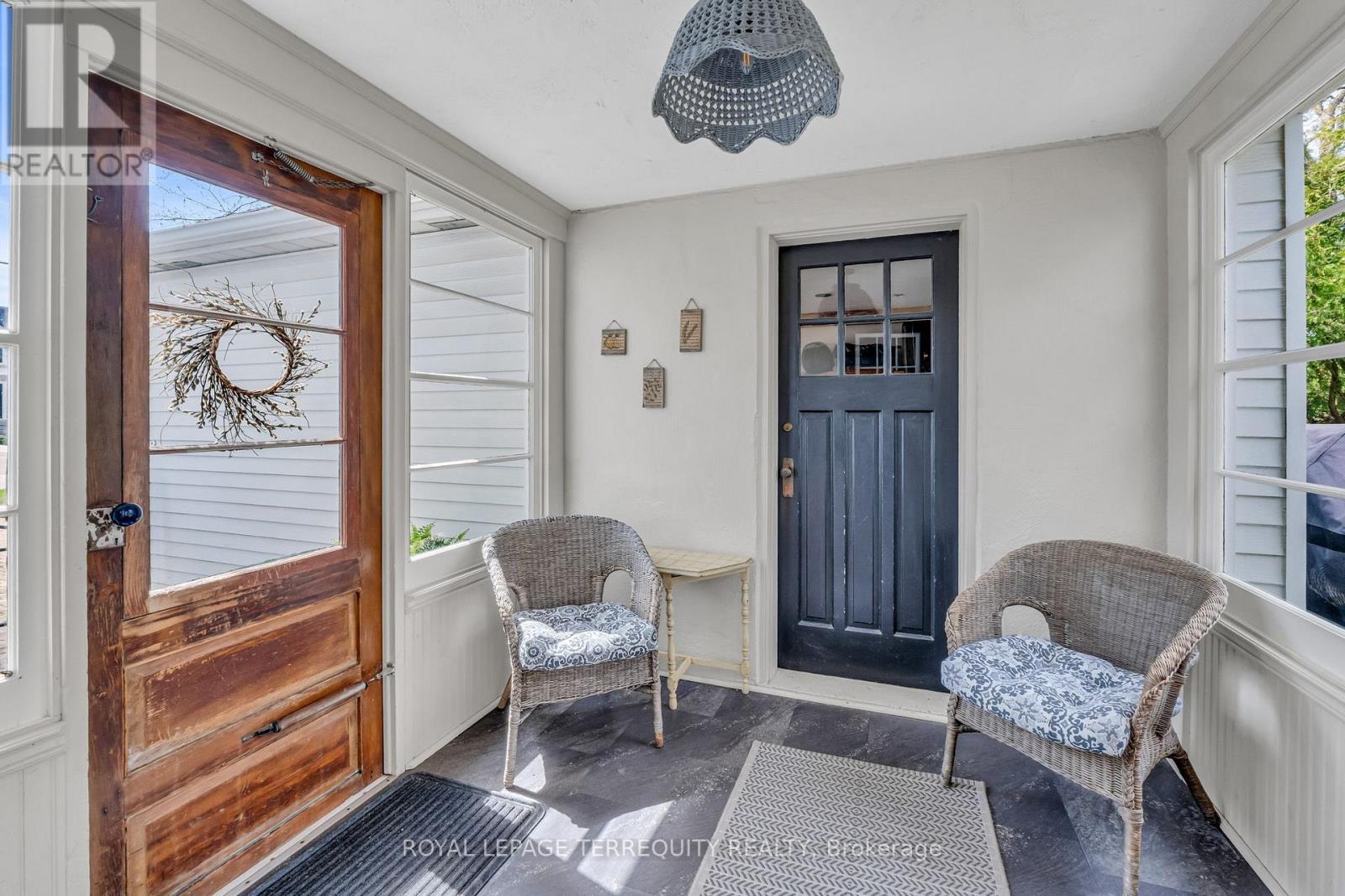 155 CENTRE STREET W, Richmond Hill (Mill Pond) — photo 4