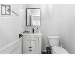 19 Barker Court, Markham, ON L3P3X9 Photo 24