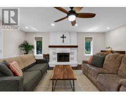 Recreational, Games room - 29 Priest Avenue, Springwater, ON L9X0G9 Photo 8