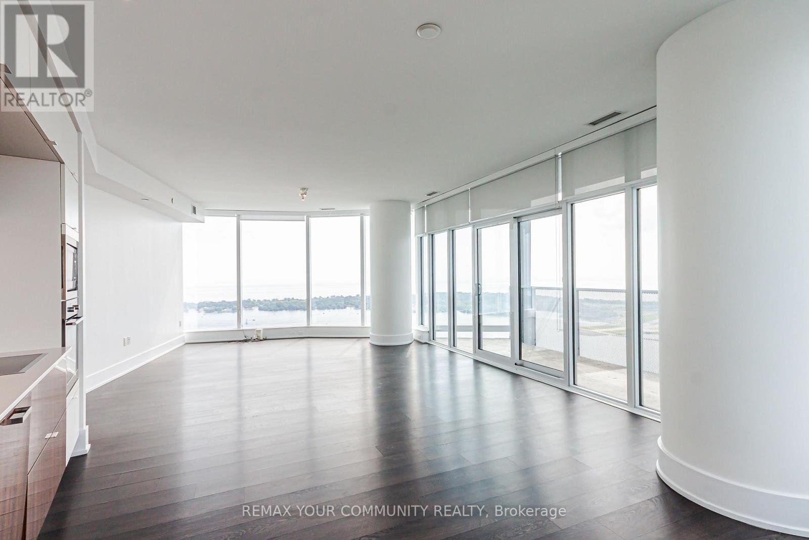 5410 - 10 YORK STREET, Toronto (Waterfront Communities) — photo 3
