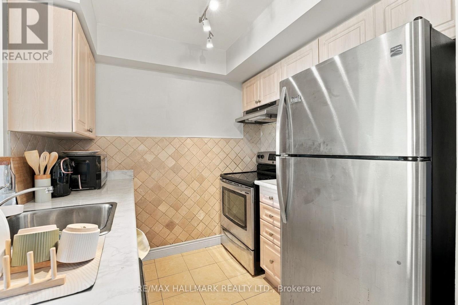 #2808 153 BEECROFT ROAD - 2