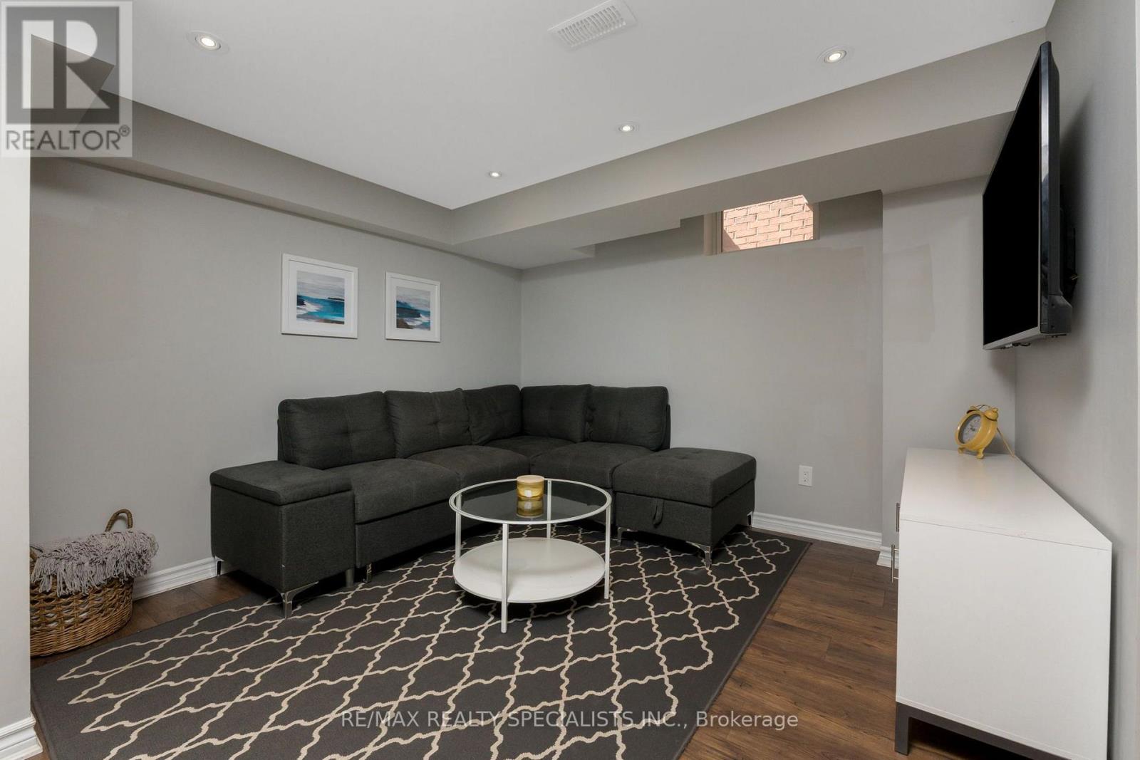 24 SERENITY STREET - 35