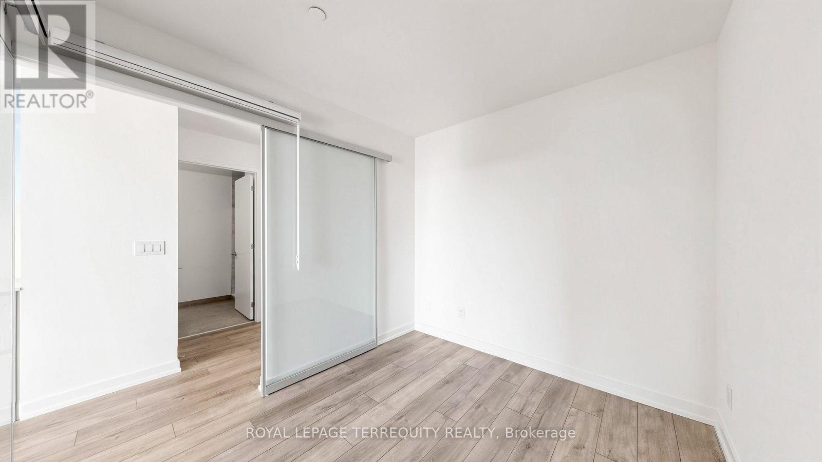 #519 3100 KEELE STREET - Image 22
