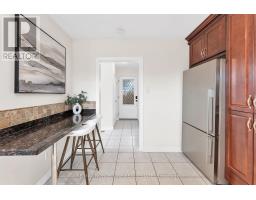 Family room - 4230 Bloor Street W, Toronto, ON M9C1Z7 Photo 7