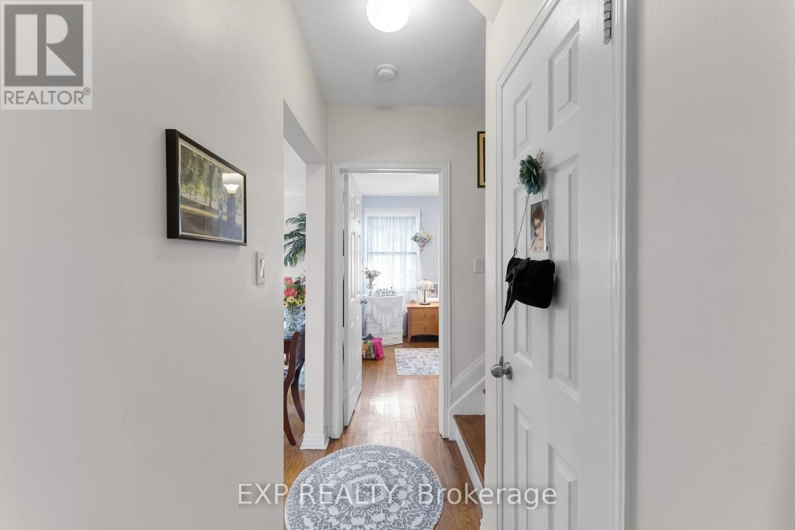 79 SHAVER AVENUE N - 15