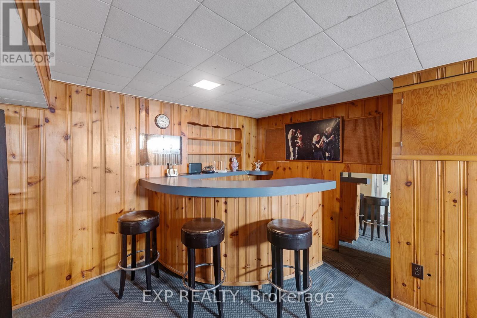 79 SHAVER AVENUE N - 28