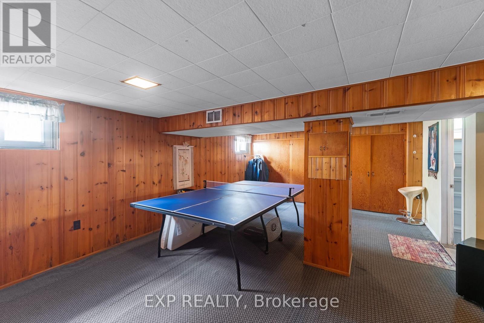79 SHAVER AVENUE N - 29