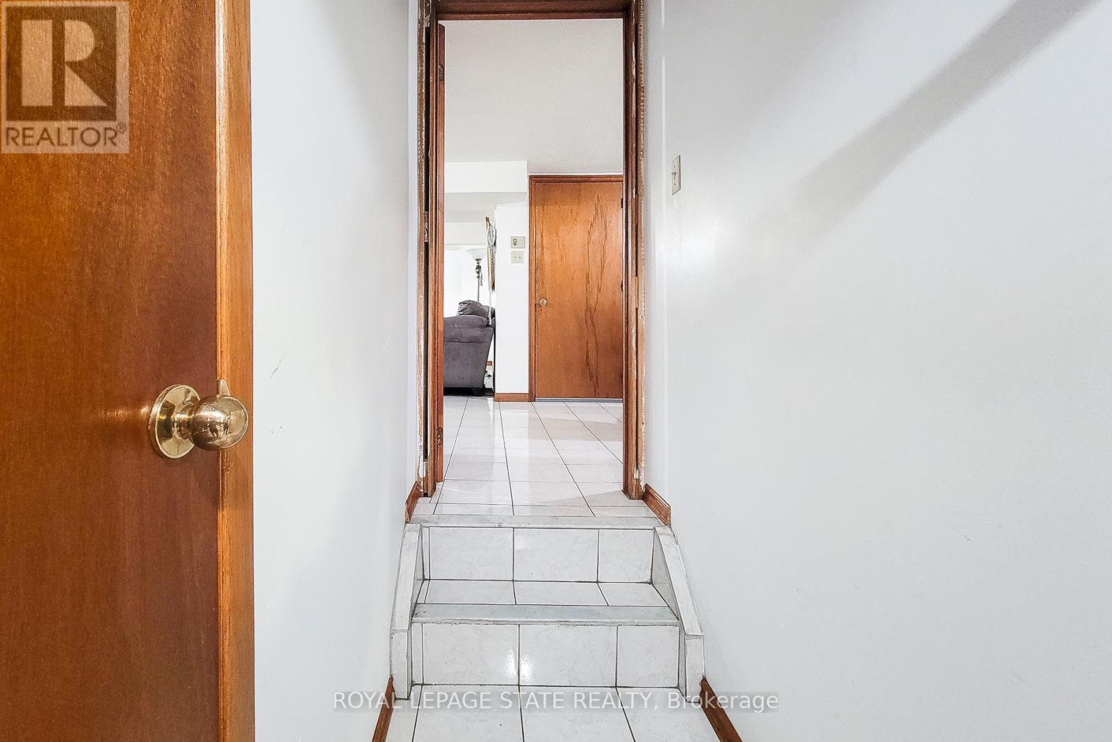 276 GREENCEDAR DRIVE - 37