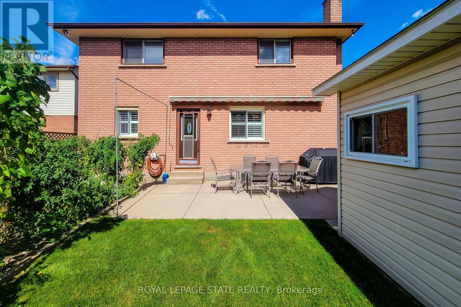 276 GREENCEDAR DRIVE - 4