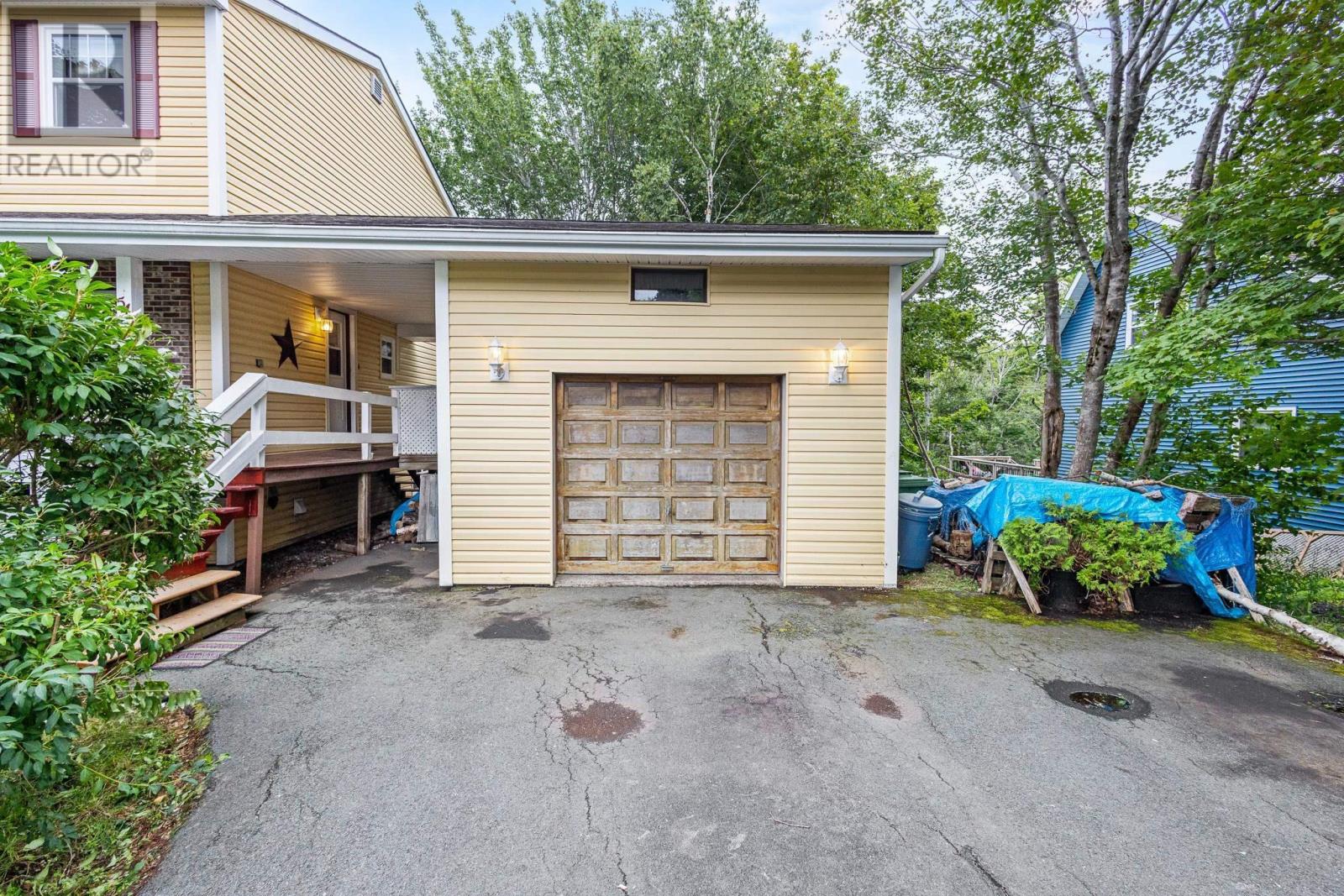 54 Parkdale Avenue, Timberlea — photo 3