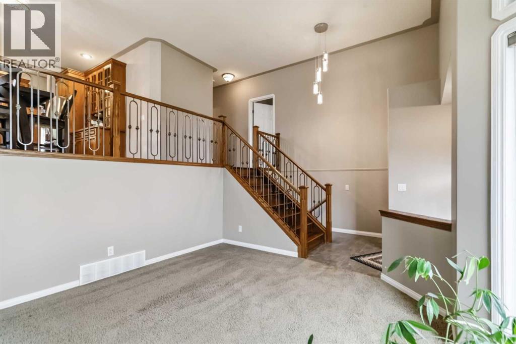 124 DICKEY Bay - Image 13
