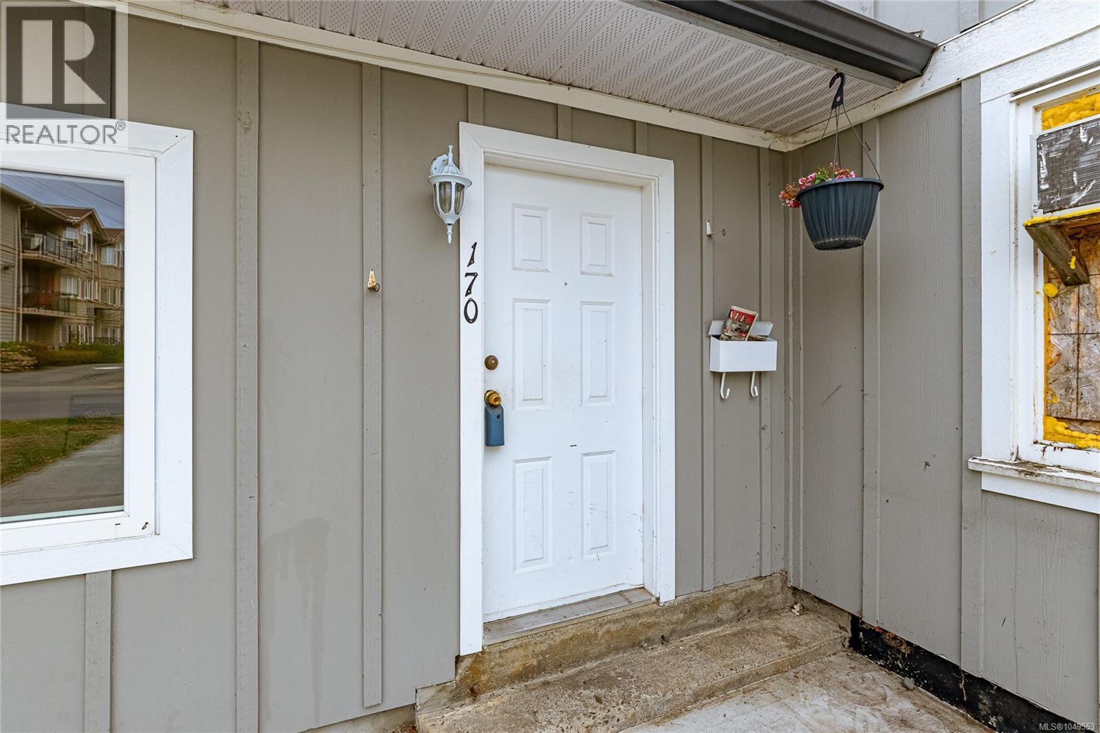 160 McKinstry Rd - Image 5