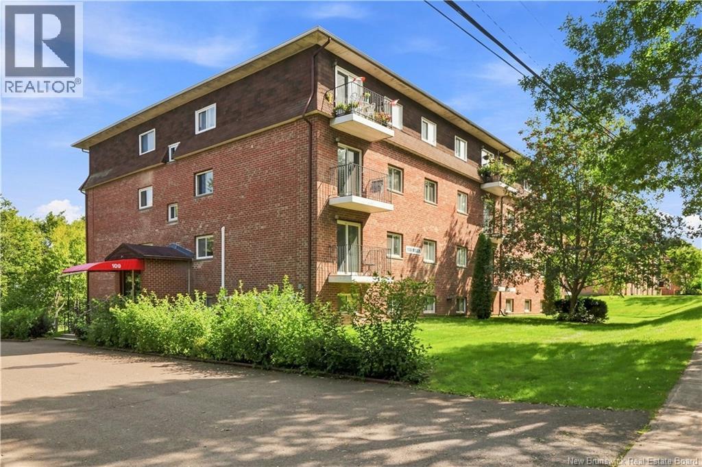109 Biggs Street Unit# 14, Fredericton — photo 1