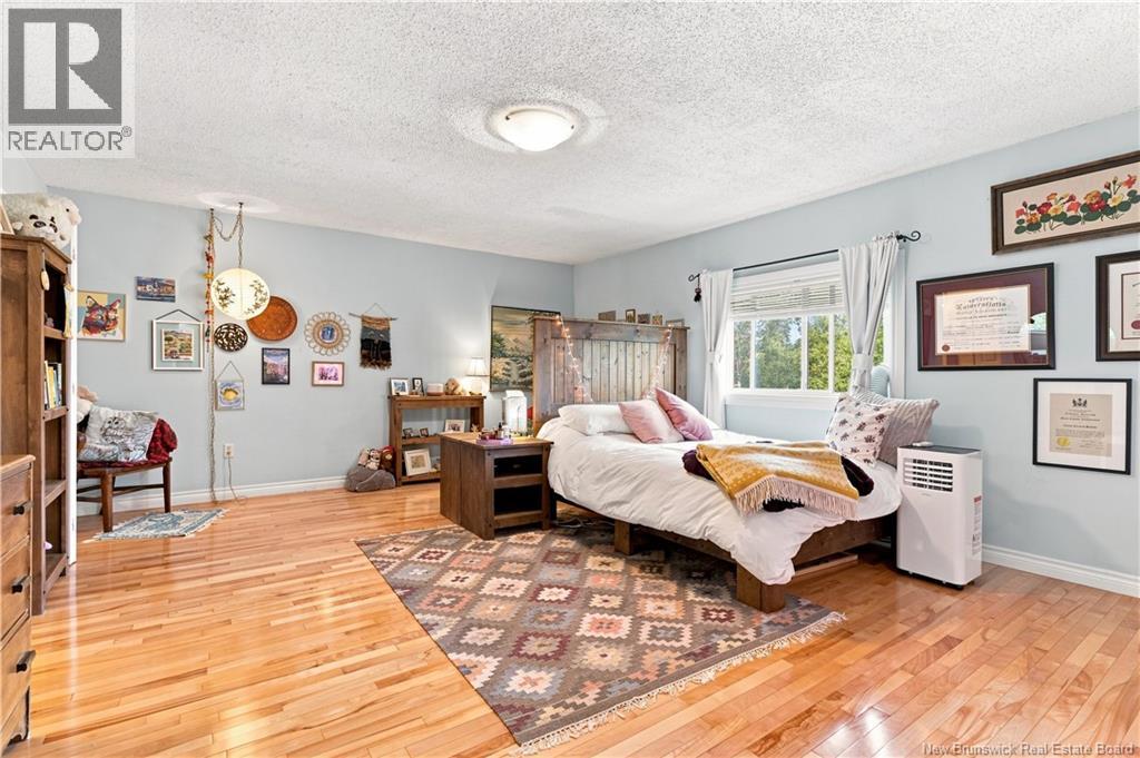 #14 109 Biggs Street - 19