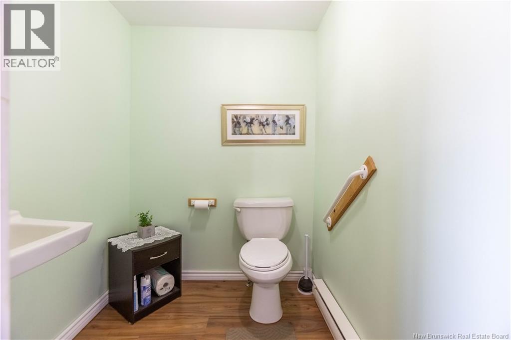 1 Woodlawn Road, Dorchester — photo 15