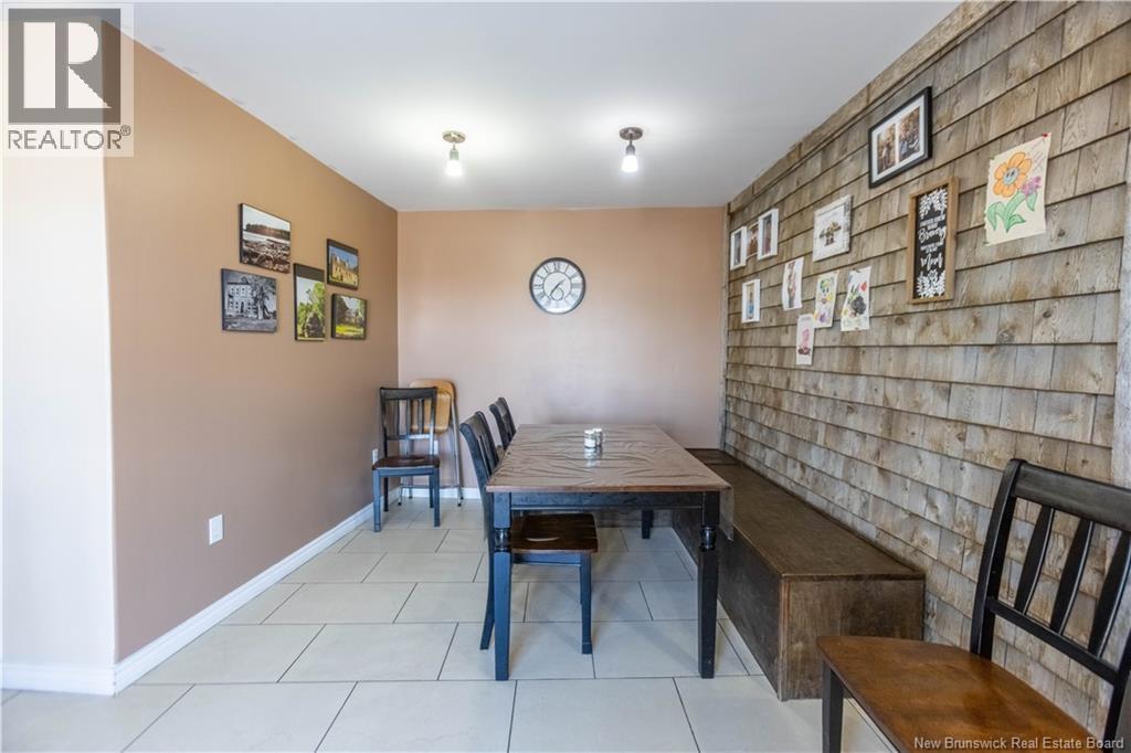1 Woodlawn Road, Dorchester — photo 9