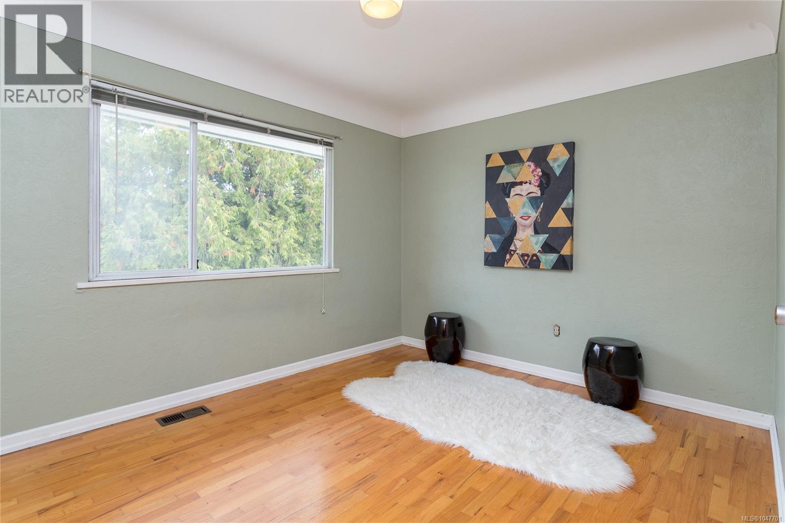 4141 Hawkes Ave - 29