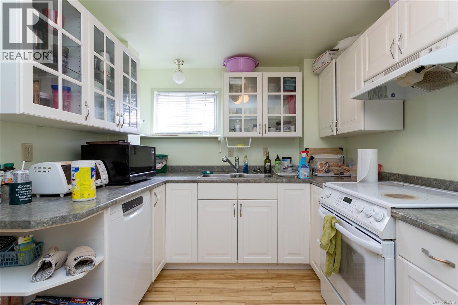 4141 Hawkes Ave - Image 36