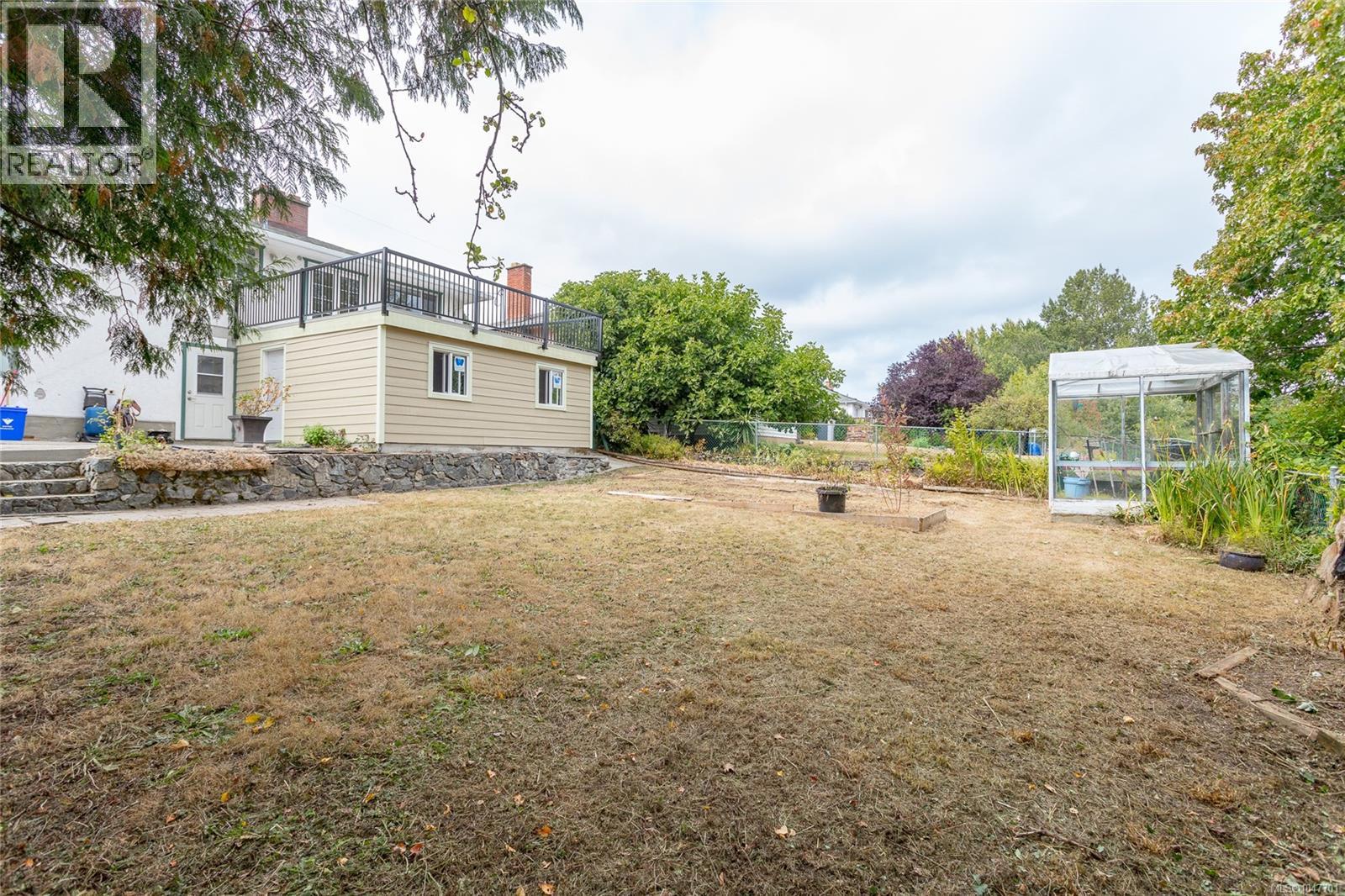 4141 Hawkes Ave - Image 45