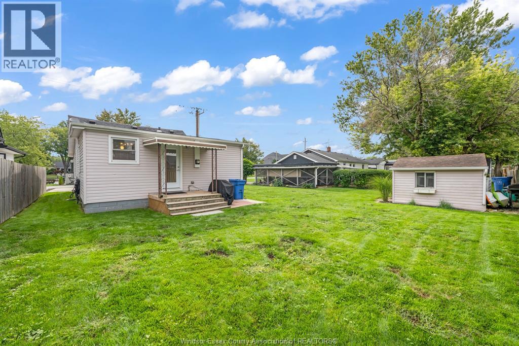 396 WEST BELLE RIVER ROAD - 10