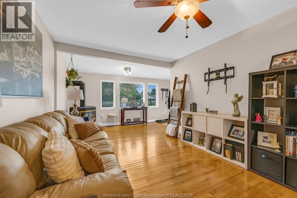 396 WEST BELLE RIVER ROAD - 17