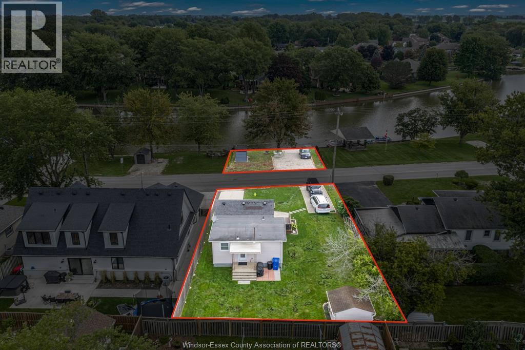396 WEST BELLE RIVER ROAD - 31