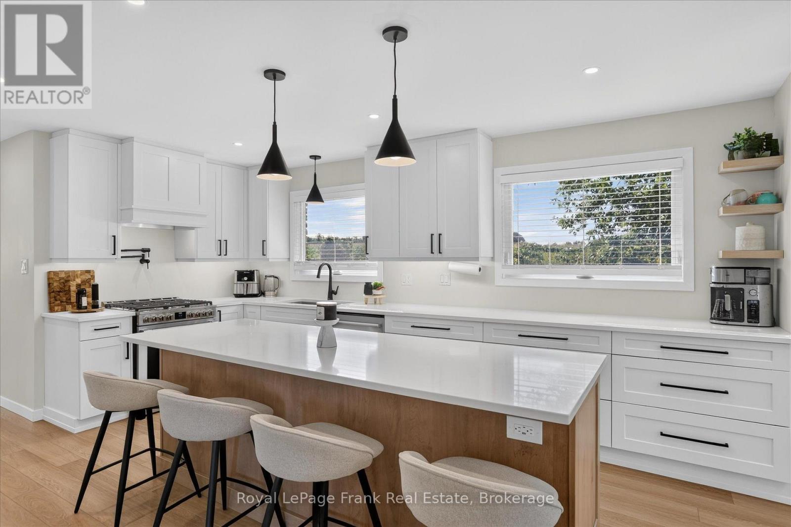 170 KERRY LINE - Image 14