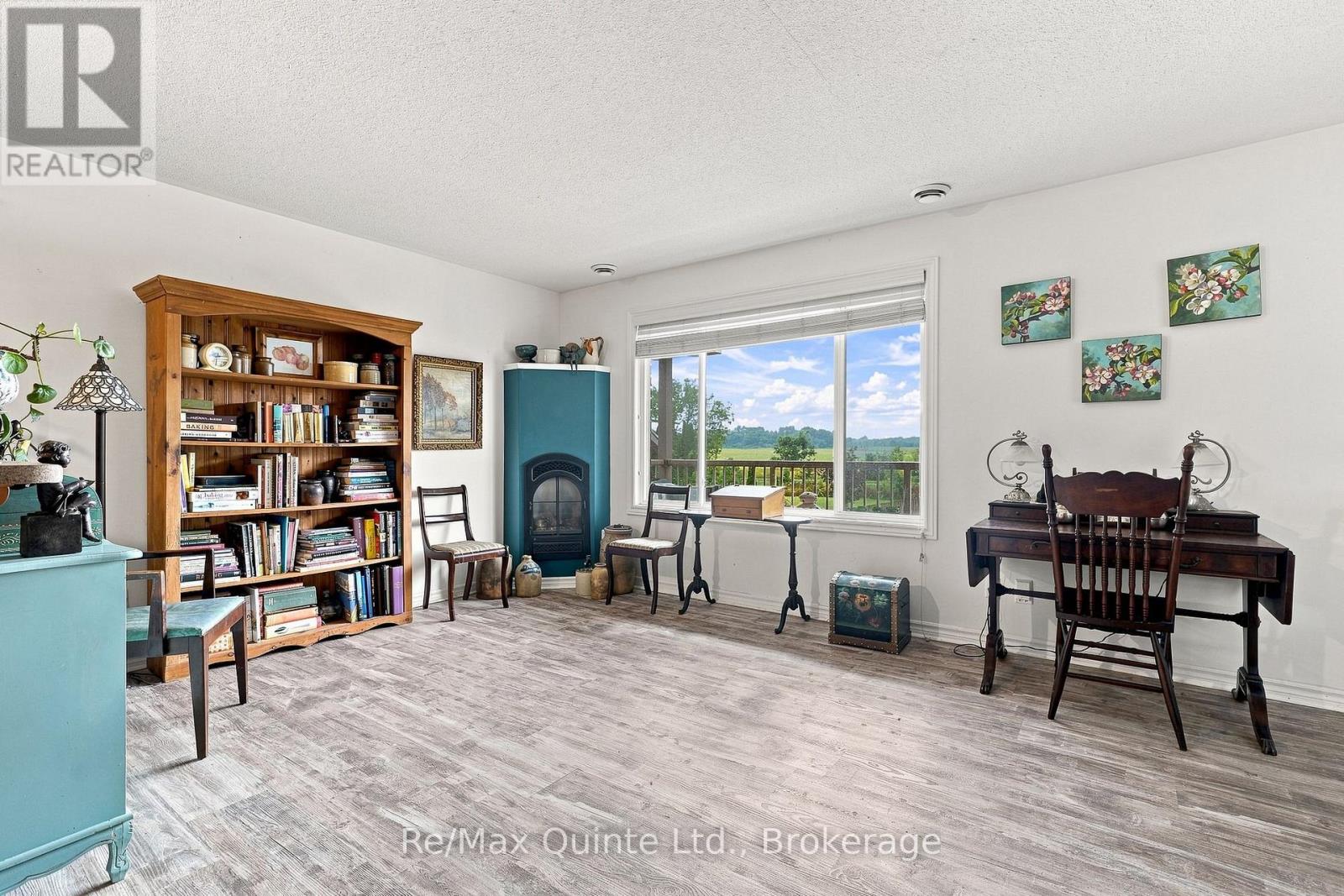 #3A 37 LAKEBREEZE COURT - 9