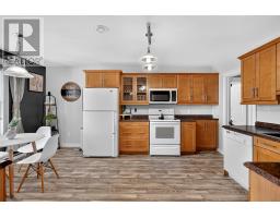 236 Main Road thumbnail 14