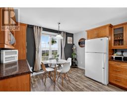 236 Main Road thumbnail 15