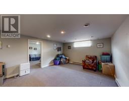 32 Halley Drive thumbnail 29