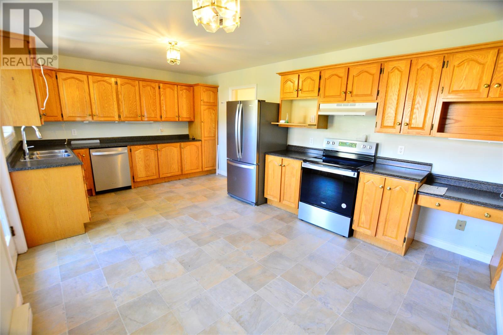89 Carlisle Drive, Paradise — photo 9