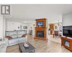147 Monument Road thumbnail 21