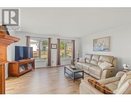 147 Monument Road thumbnail 23