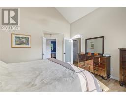 147 Monument Road thumbnail 26