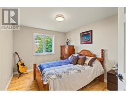 147 Monument Road thumbnail 30