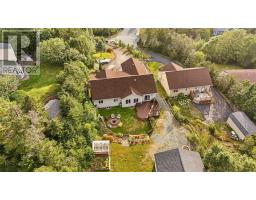 147 Monument Road thumbnail 5